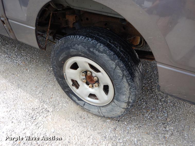 image for item FH9458 2007 Ford F150 XLT SuperCrew pickup truck