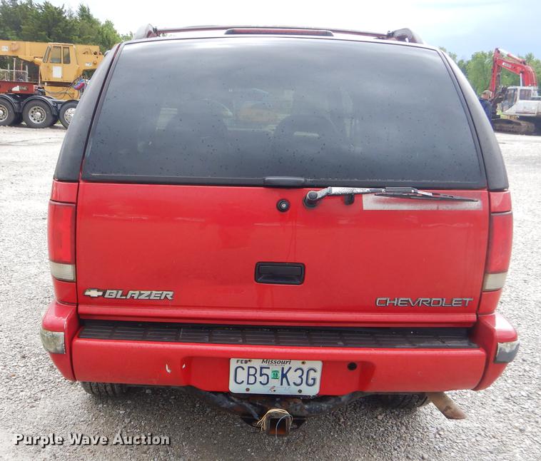 image for item FH9459 1997 Chevrolet Blazer SUV