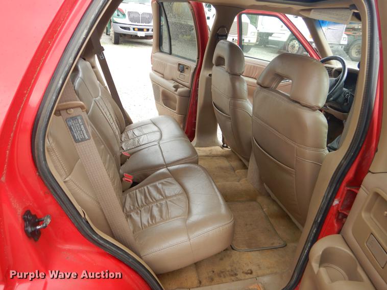 image for item FH9459 1997 Chevrolet Blazer SUV