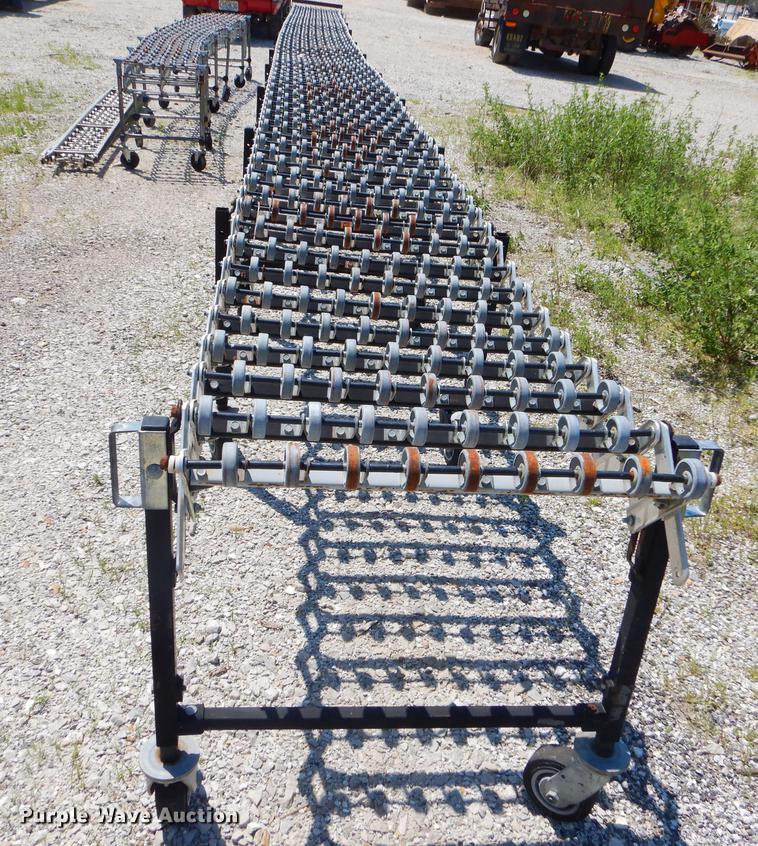 image for item FH9461 (2) collapsible tables