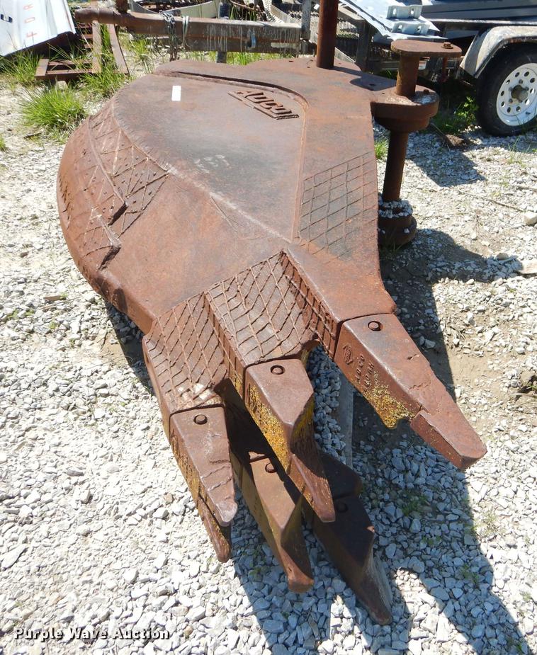 image for item FH9466 Adco rock bucket