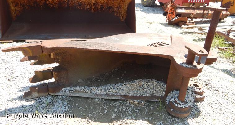 image for item FH9466 Adco rock bucket