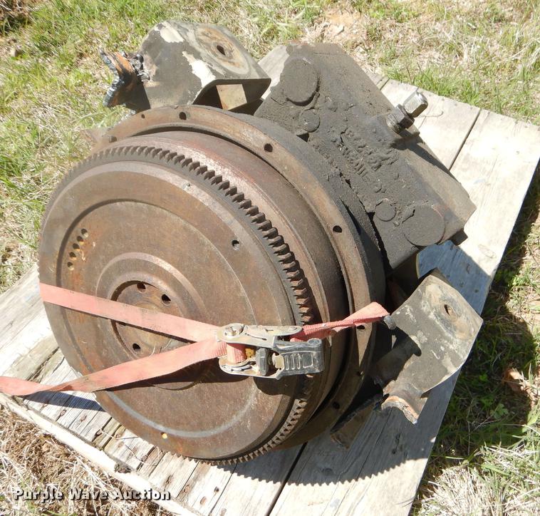 image for item FH9476 Four cylinder diesel engine