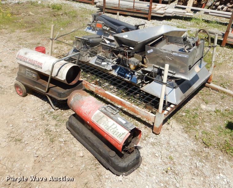 image for item FH9478 Approximately 8 heaters