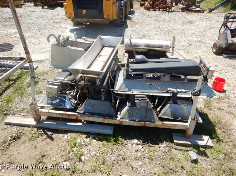 image for item FH9478 Approximately 8 heaters