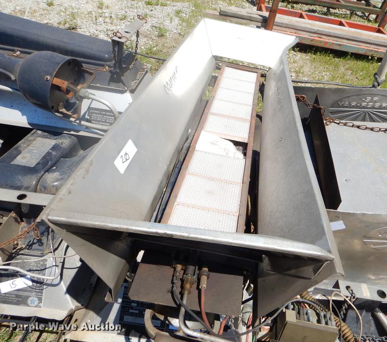 image for item FH9478 Approximately 8 heaters