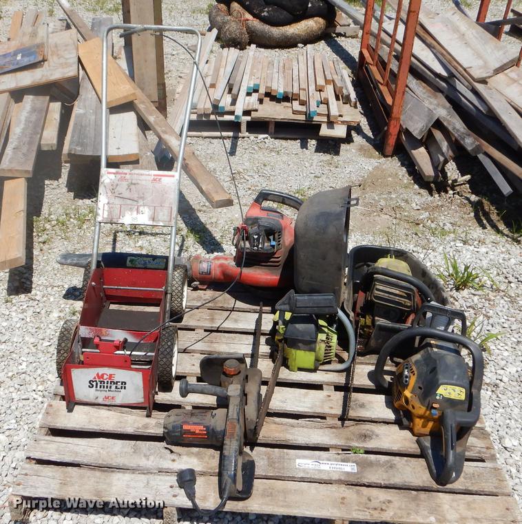 image for item FH9481 (3) chainsaws