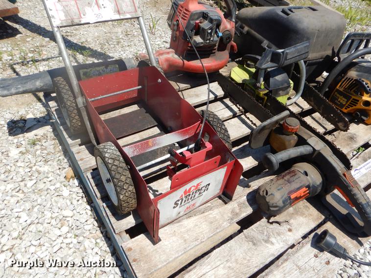 image for item FH9481 (3) chainsaws