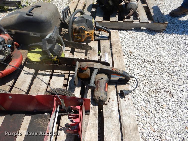 image for item FH9481 (3) chainsaws