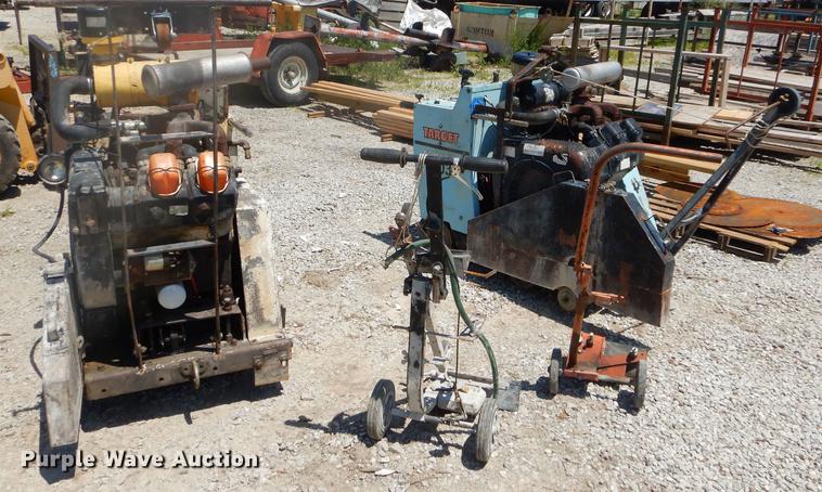 image for item FH9483 Concrete saws