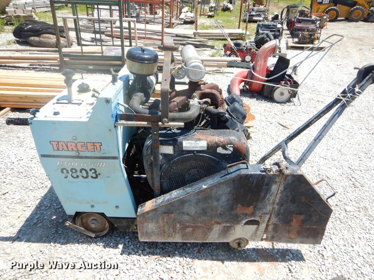 image for item FH9483 Concrete saws