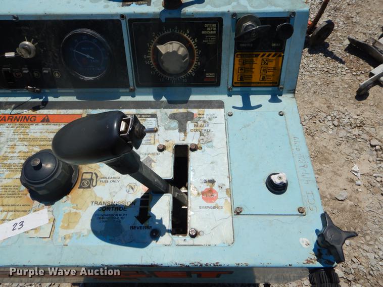 image for item FH9483 Concrete saws