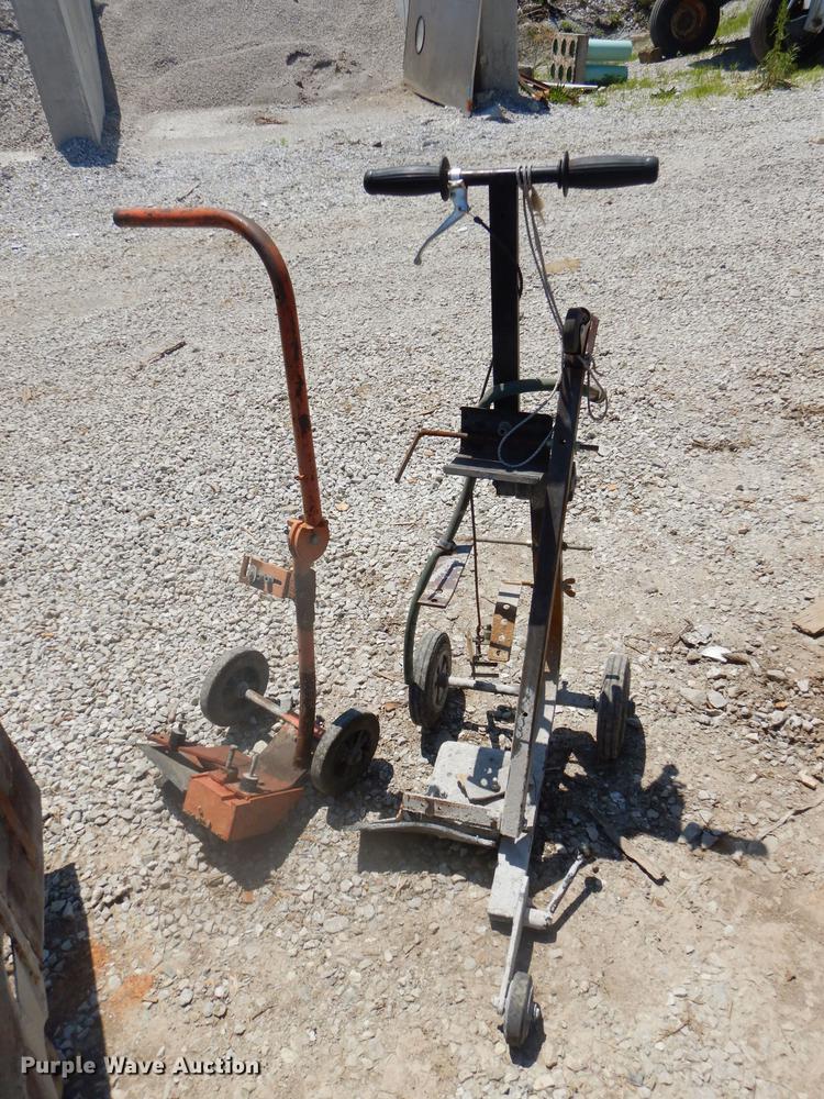 image for item FH9483 Concrete saws