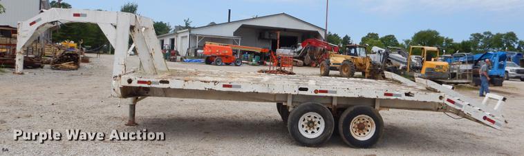 image for item FH9485 1986 shop built equipment trailer