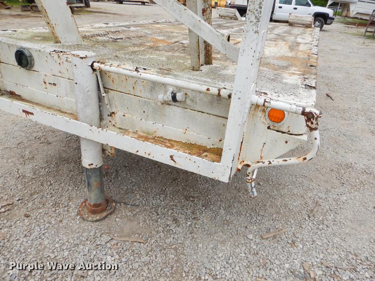 image for item FH9485 1986 shop built equipment trailer
