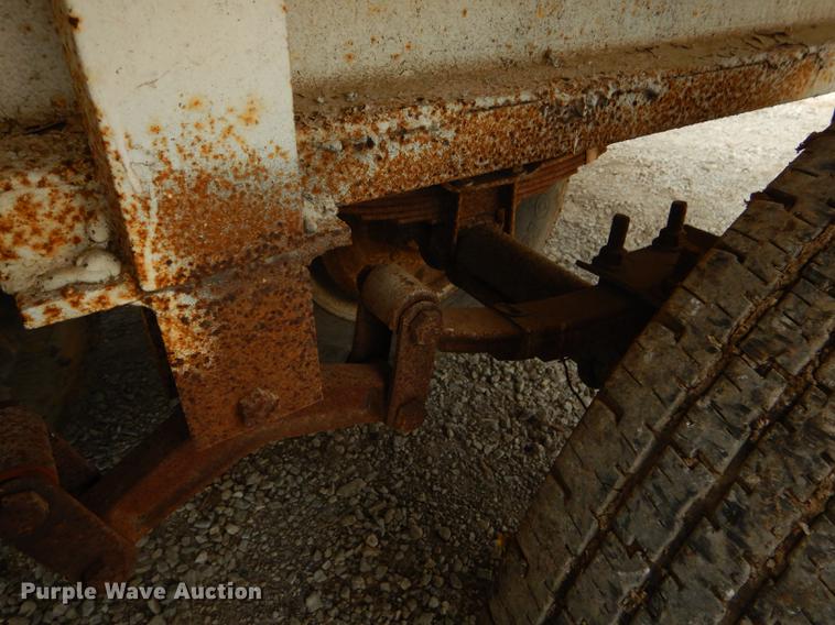 image for item FH9485 1986 shop built equipment trailer