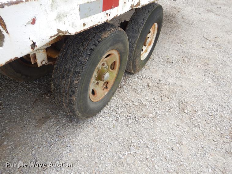 image for item FH9485 1986 shop built equipment trailer