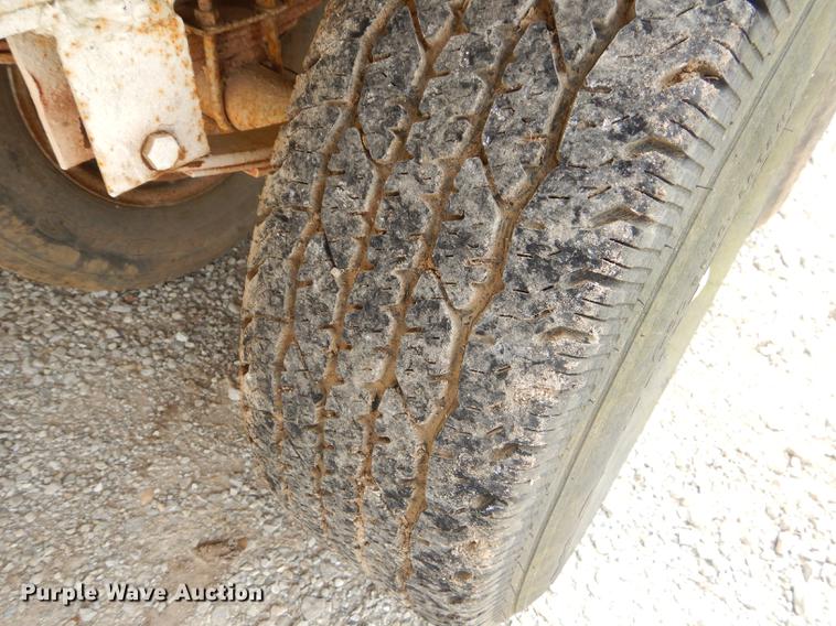 image for item FH9485 1986 shop built equipment trailer