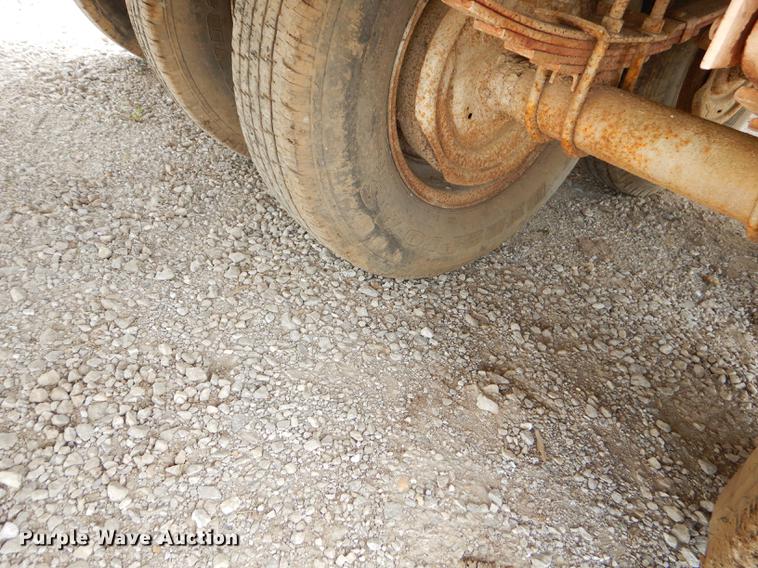 image for item FH9485 1986 shop built equipment trailer