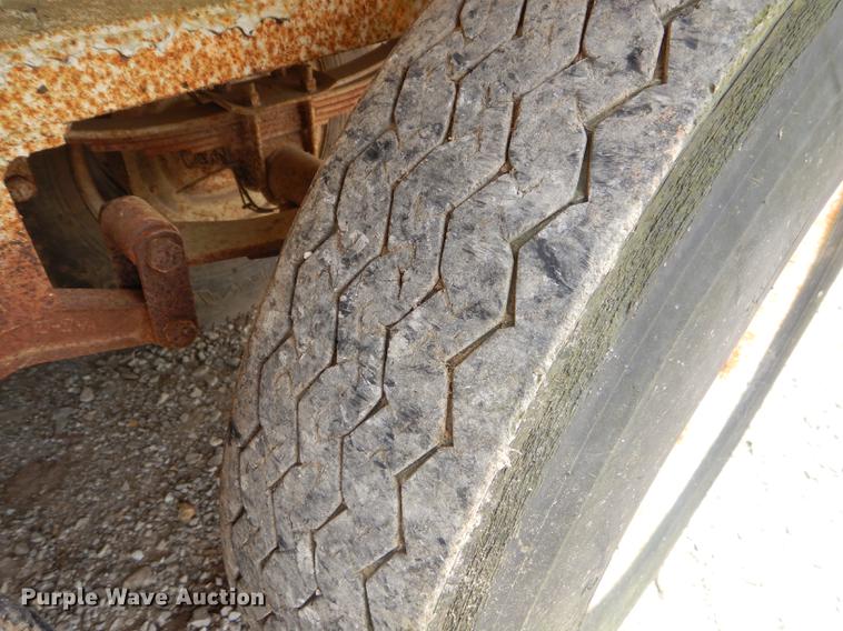 image for item FH9485 1986 shop built equipment trailer