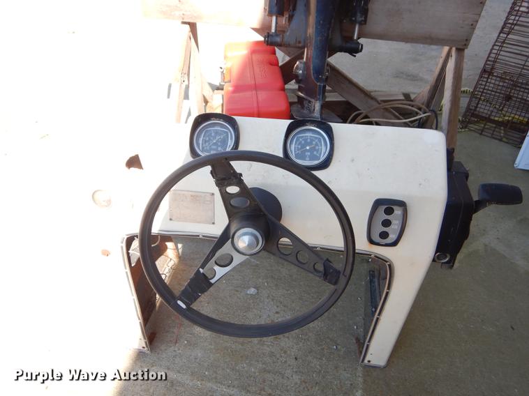 image for item FH9488 1977 Mercury outboard gas engine