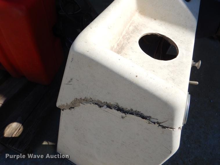 image for item FH9488 1977 Mercury outboard gas engine