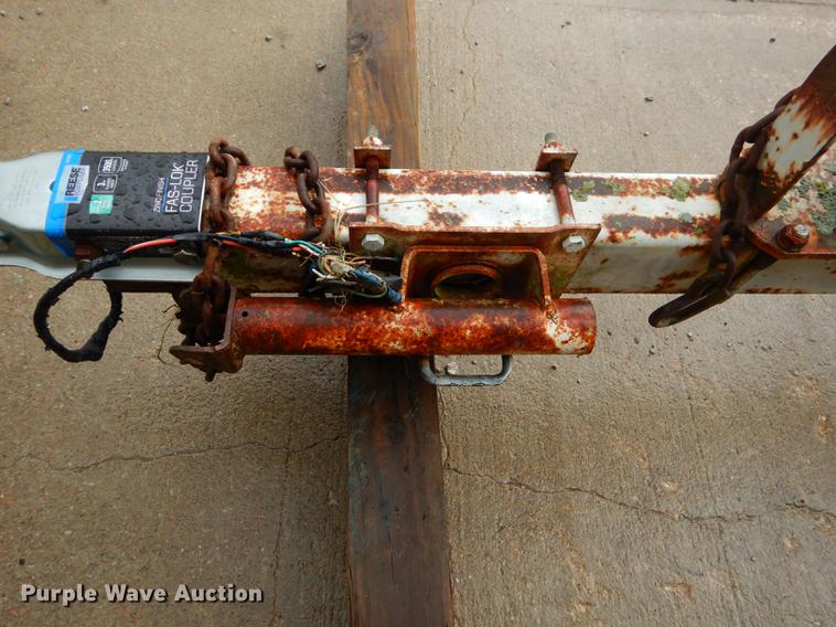 image for item FH9488 1977 Mercury outboard gas engine