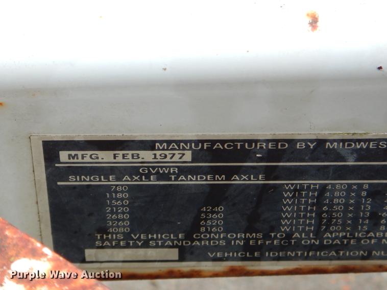 image for item FH9488 1977 Mercury outboard gas engine