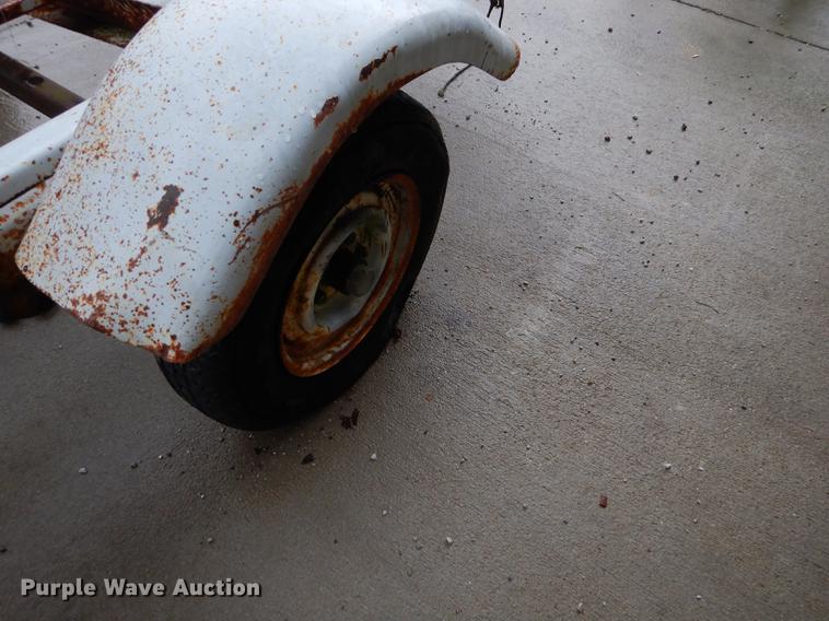 image for item FH9488 1977 Mercury outboard gas engine