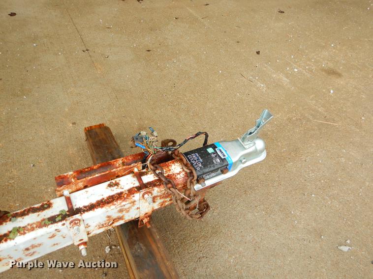 image for item FH9488 1977 Mercury outboard gas engine