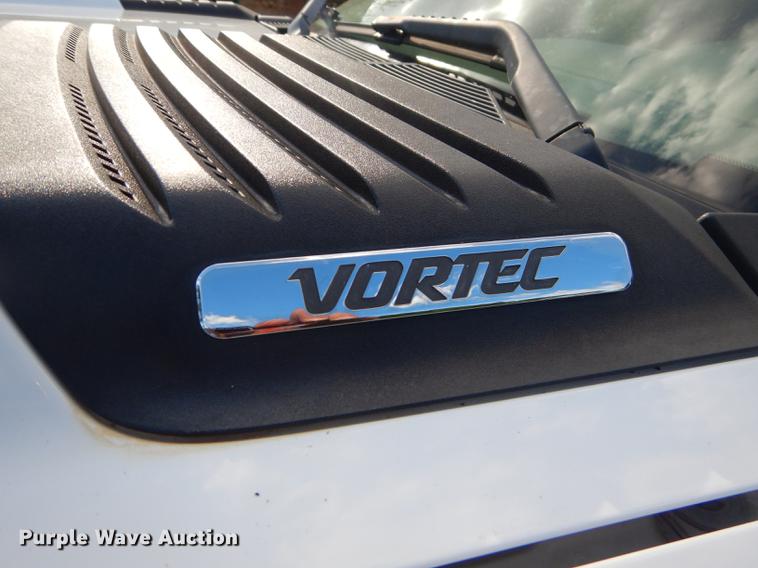 image for item FH9490 2007 Chevrolet Silverado 3500 flatbed pickup truck