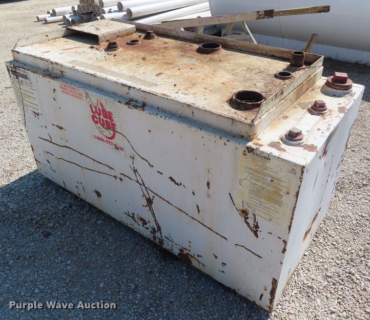 Lube Cube double walled used oil tank in Manhattan, KS Item FJ9091