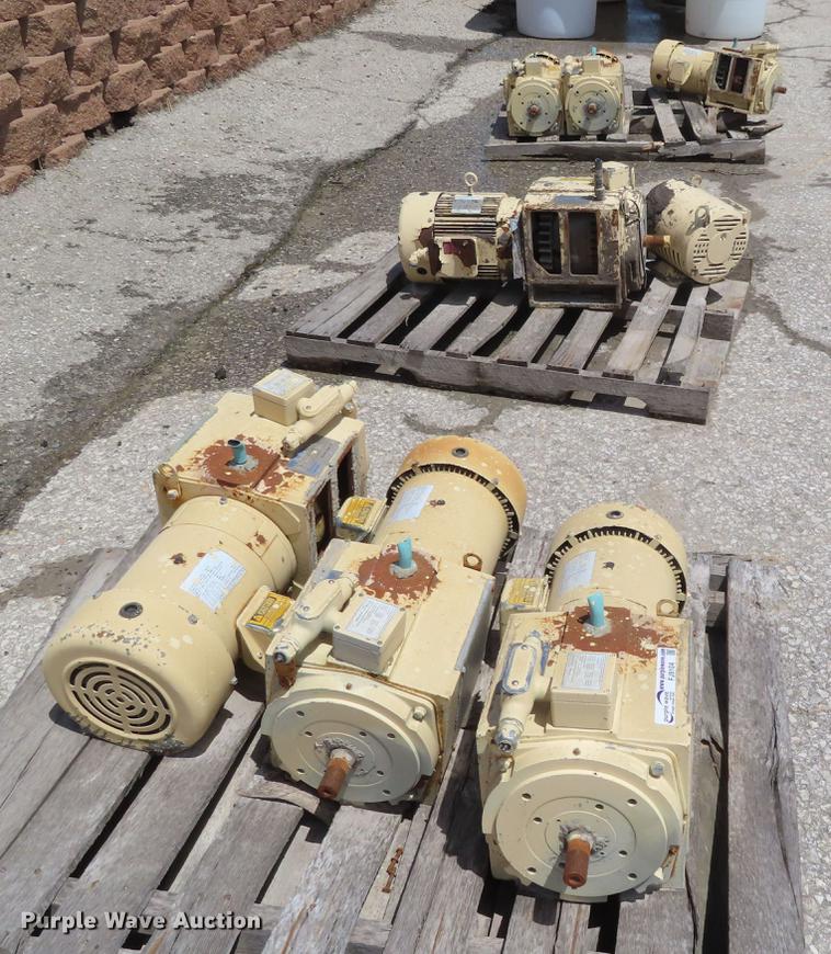 image for item FJ9104 (8) electric motors