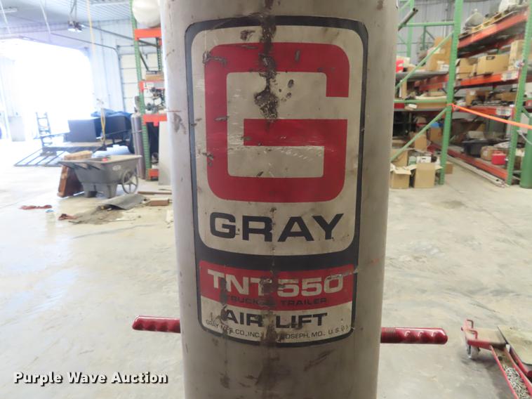 image for item FJ9106 Gray TNT550 automotive lift