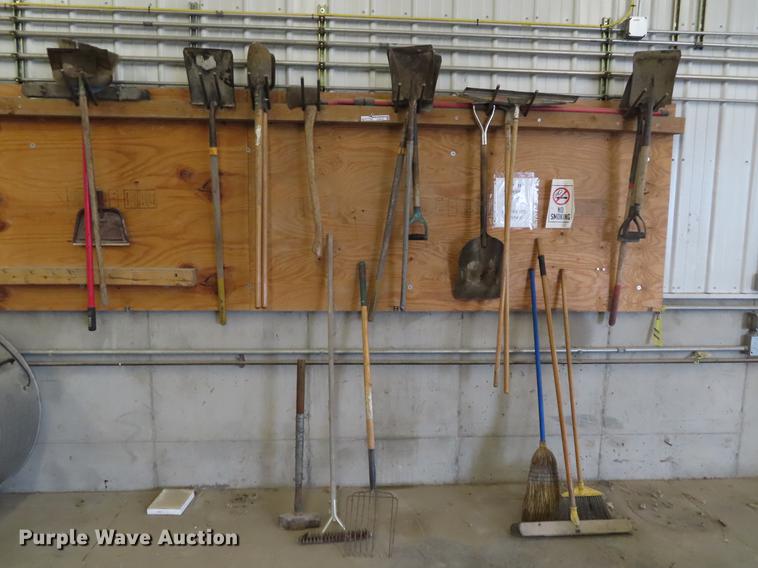 image for item FJ9107 Tools