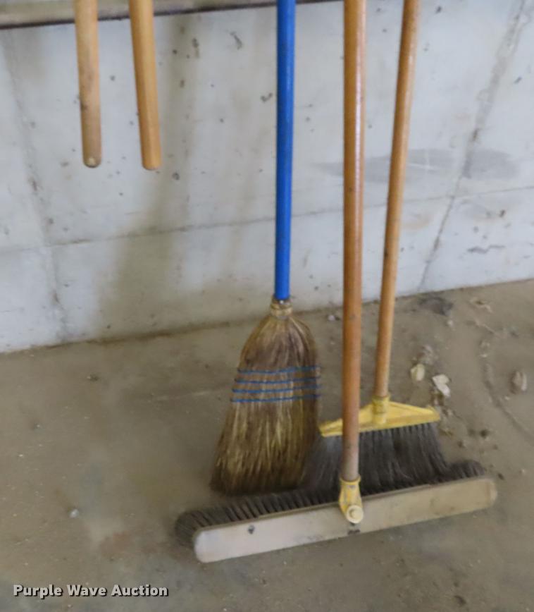 image for item FJ9107 Tools