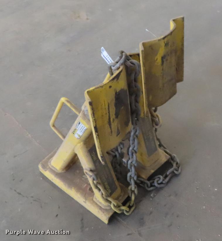 image for item FJ9111 (2) DL dump locks