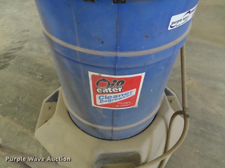 image for item FJ9114 Oil eater cleaner/degreaser