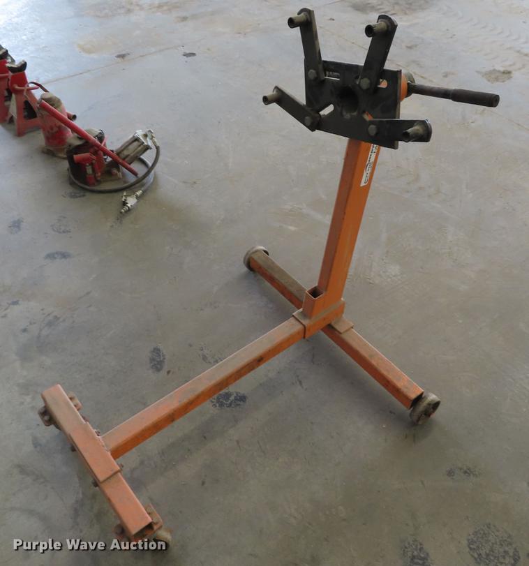 image for item FJ9115 Central Machinery engine stand