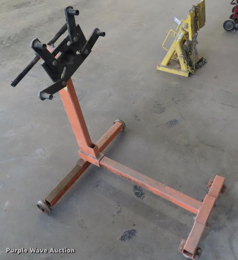 image for item FJ9115 Central Machinery engine stand