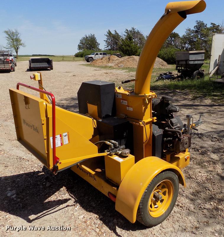 image for item FN9500 Powertek 727 wood chipper