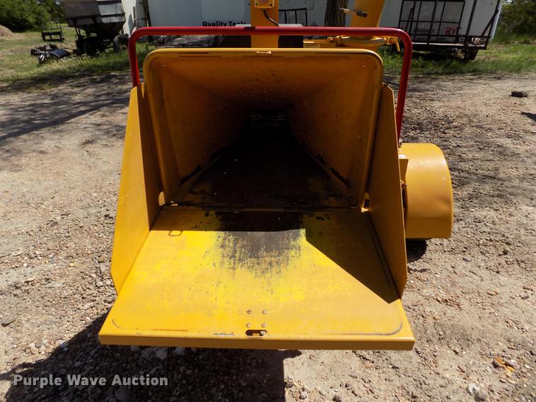 image for item FN9500 Powertek 727 wood chipper