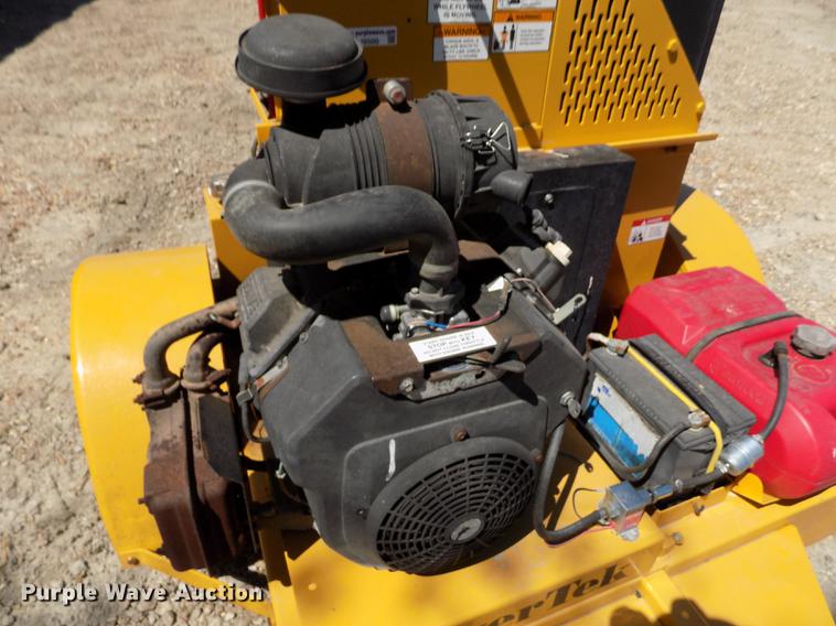 image for item FN9500 Powertek 727 wood chipper