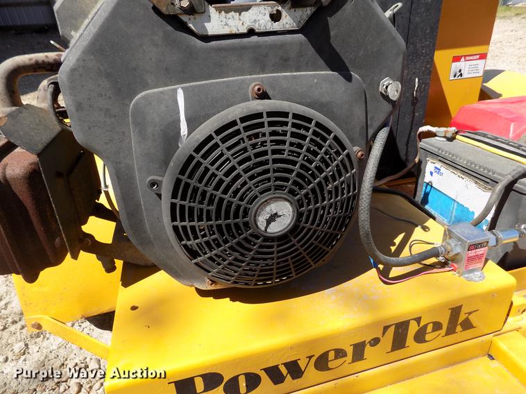 image for item FN9500 Powertek 727 wood chipper