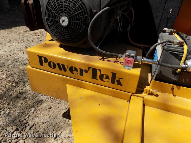image for item FN9500 Powertek 727 wood chipper