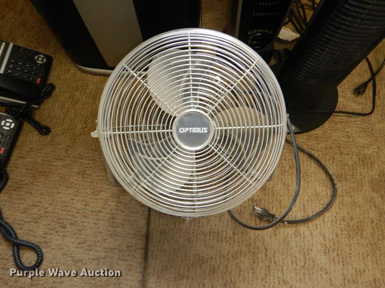 image for item FQ9775 Office equipment