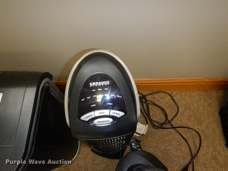 image for item FQ9775 Office equipment