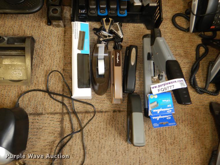 image for item FQ9777 Office equipment