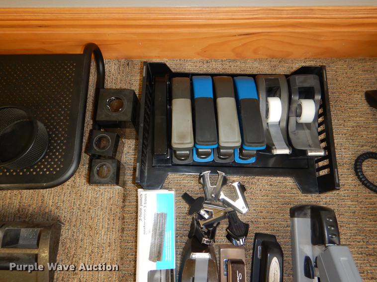 image for item FQ9777 Office equipment