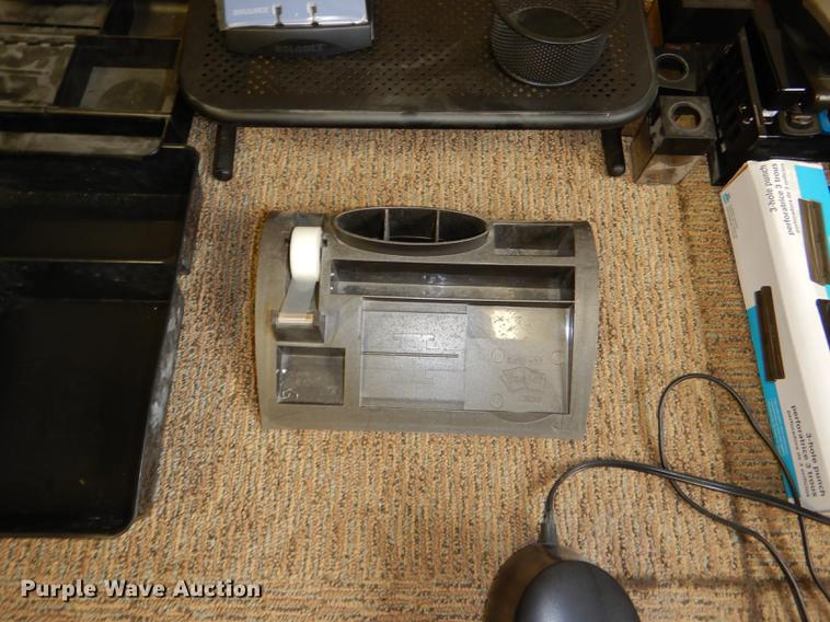 image for item FQ9777 Office equipment